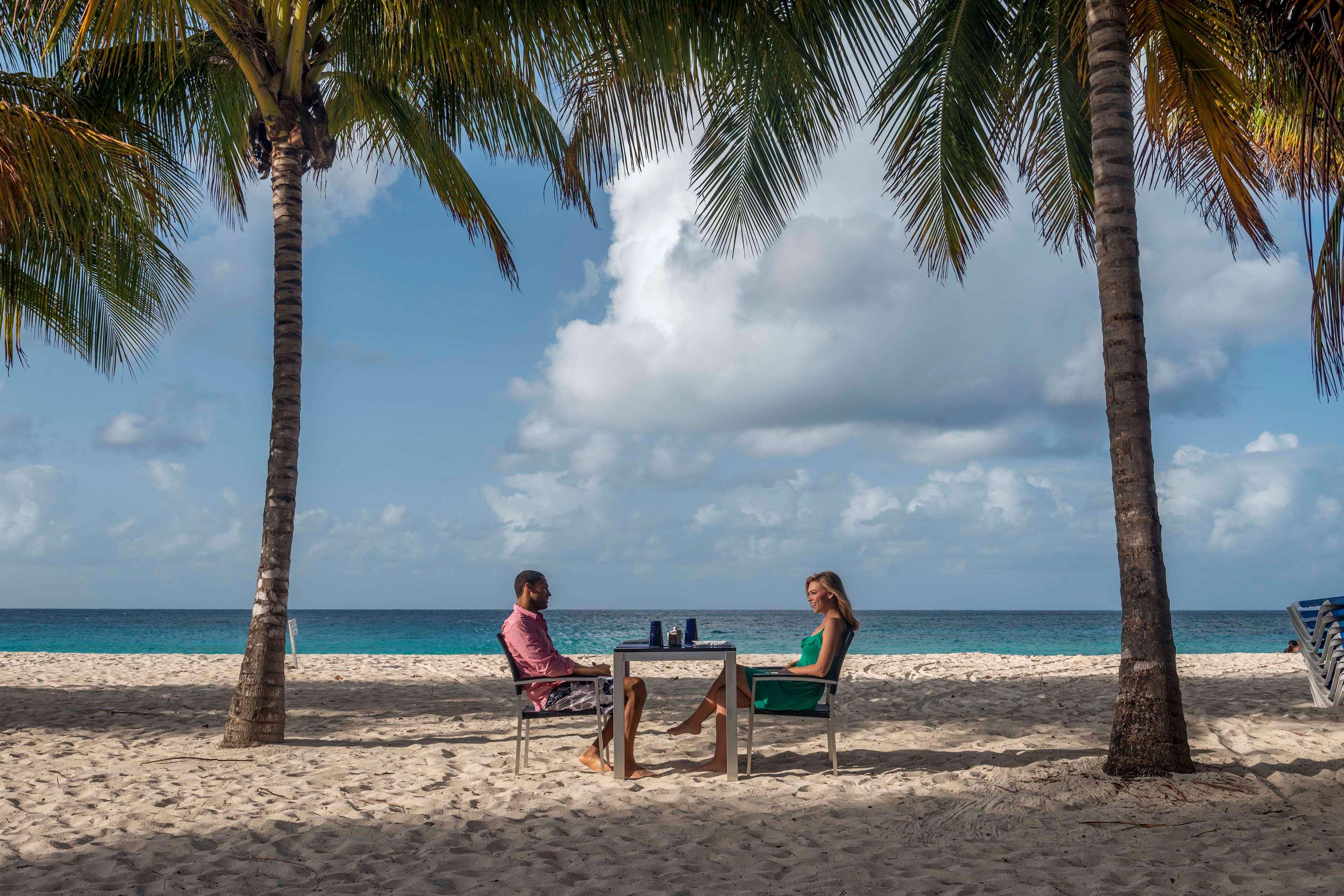 Divi Southwinds Beach Resort Christ Church Esterno foto