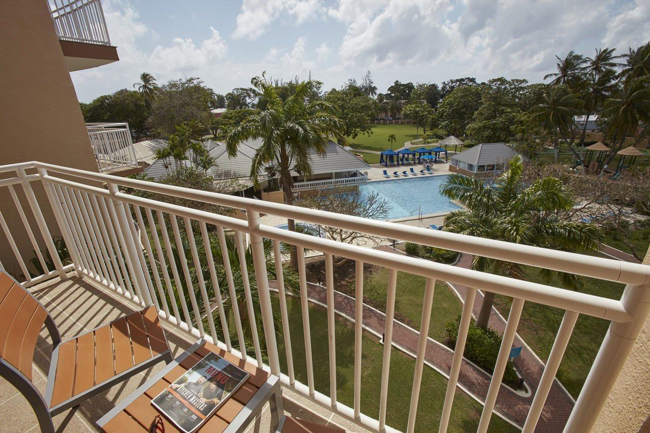 Divi Southwinds Beach Resort Christ Church Esterno foto
